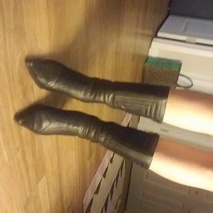 Black boots
